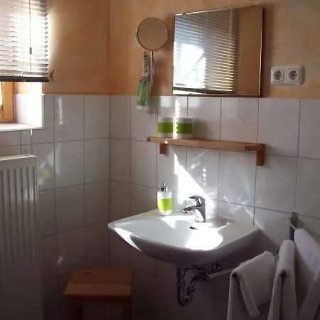 Ferienwohnung Rachel *